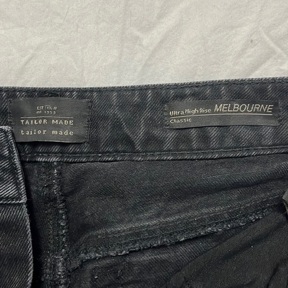 Tailor Made ultra high rise Melbourne black pants - Picture 2 of 3